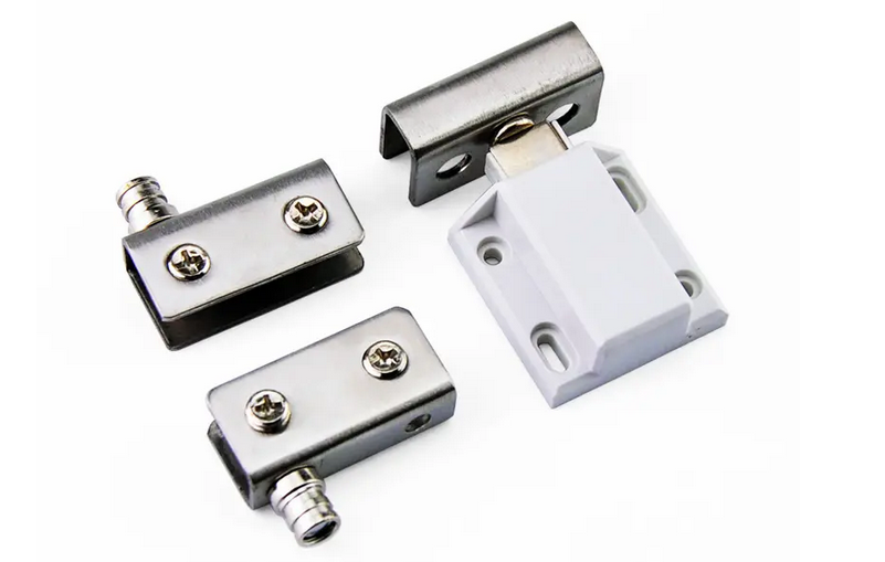 合頁自動化組裝設備的特點、用途和優(yōu)勢