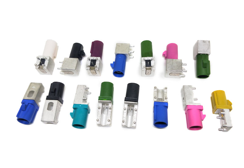 FAKRA連接器自動組裝機的介紹、工作原理和使用注意事項